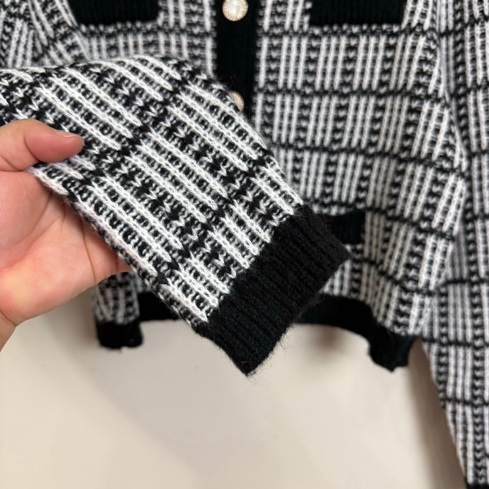 NWT Cardigan Women Size Medium Black and White Knit Crochet Cropped Button-up - Picture 10 of 16